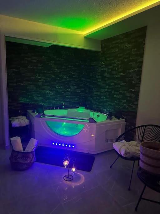 Appartamento T3 5 Etoile Jacuzzi Tolosa Esterno foto